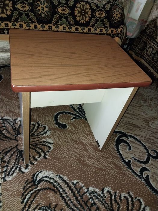 Табурет 4шт(б/у)