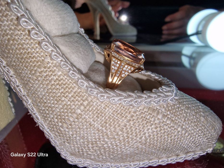 Inel de colectie Teilor aur 18K cu Diamante si Morganit