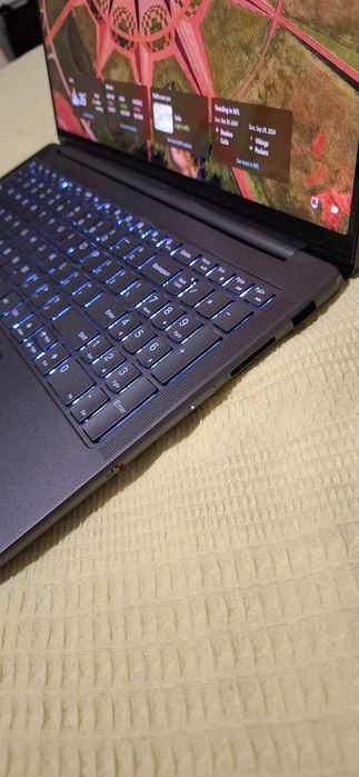 Лаптоп Lenovo Yoga Pro i9 16inch 32 GB RTX4050