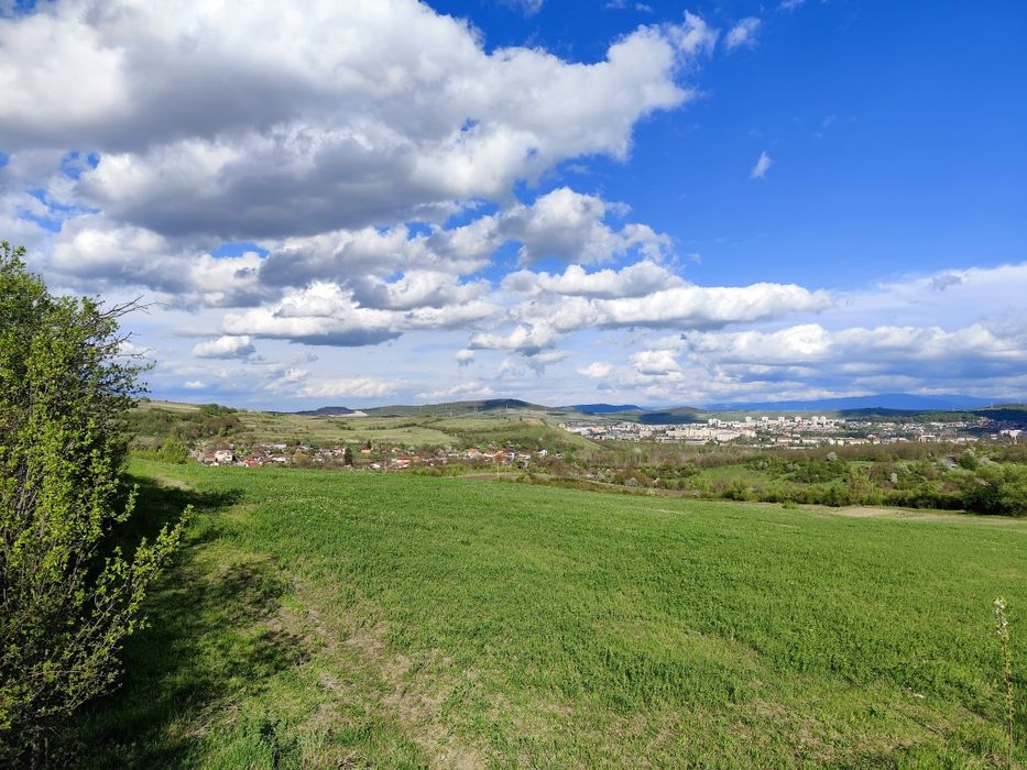 Teren intravilan / extravilan Răcăștia