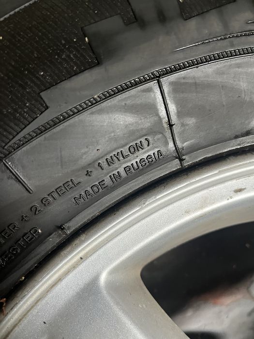 Джанти с почти нови гуми за Киа соренто 16 цола