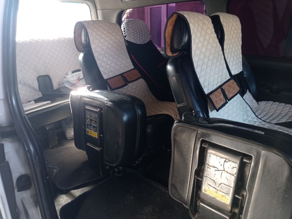 Старекс 2002г.  11 мест