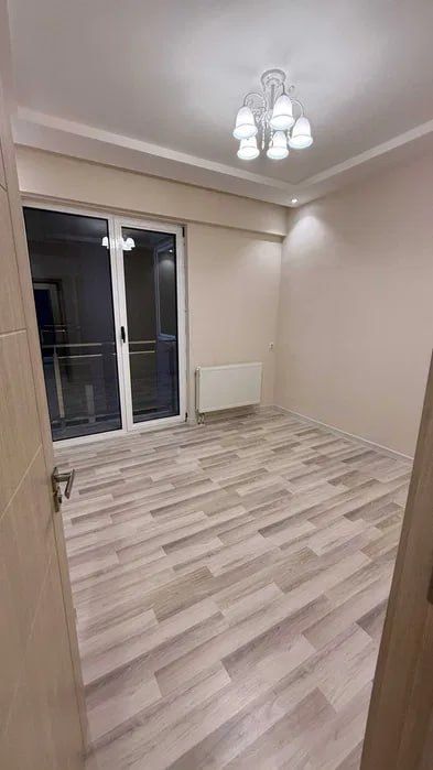 ЖК Zarafshan City , 3-х комнатная квартира , с евроремонтом. 76м2.