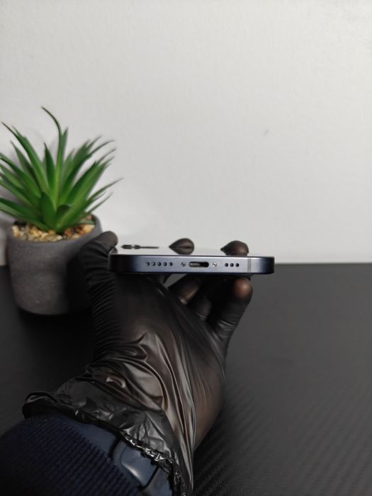 iPhone 12, Black - în condiție Foarte Bună!