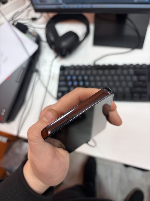 Продам Samsung S 23 256 Черный