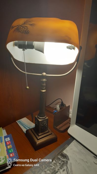 элитная настольная лампа