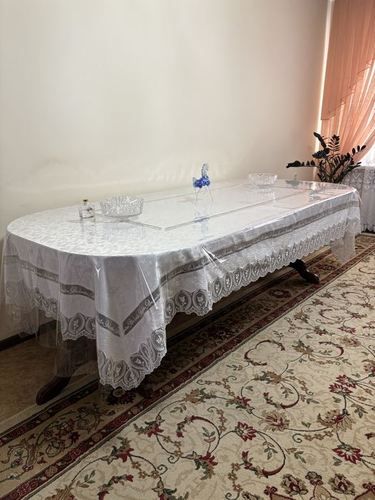 Стол 3,60 метров в зал