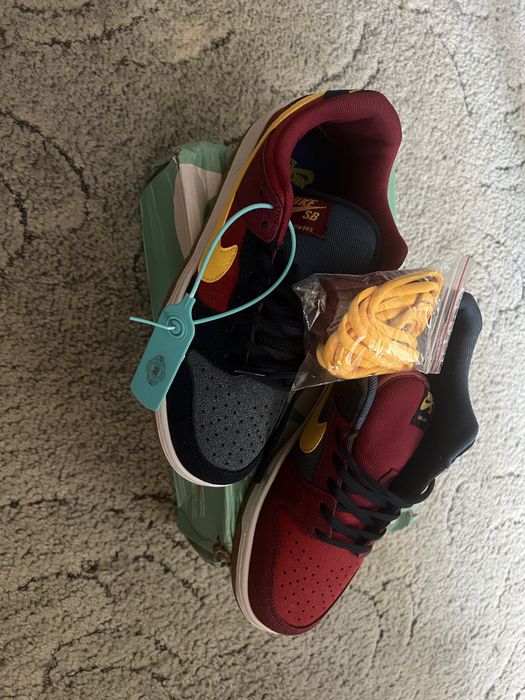 Продаю nike sb dunk