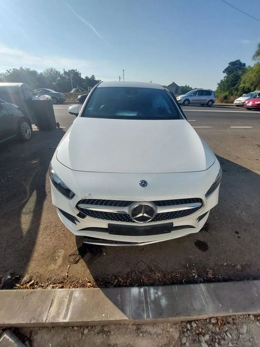 Dezmembrez Mercedes Benz A200 CDI w177