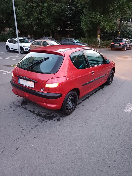 PEUGEOT 206 2001 — imagine 2