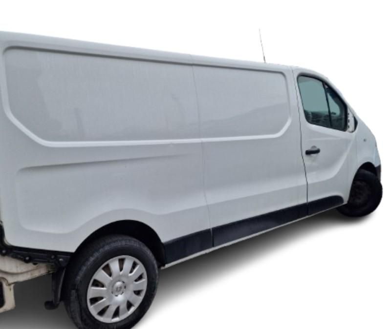 Prag caroserie dreapta Renault Trafic 3