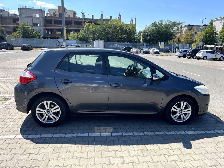 Toyota Auris 1.6 Benzina