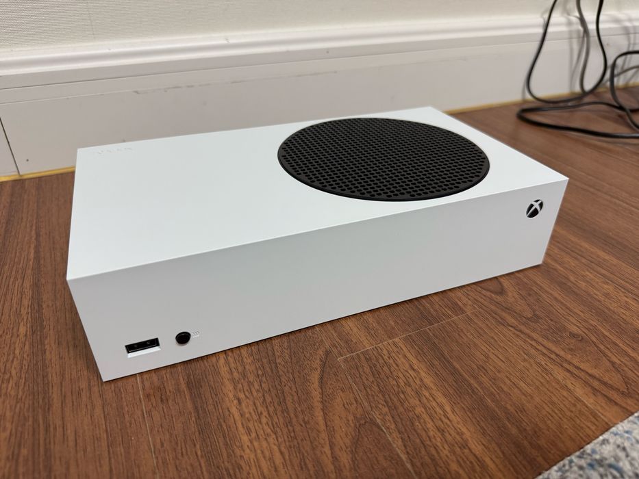 Продам x box s цена 180.000тг