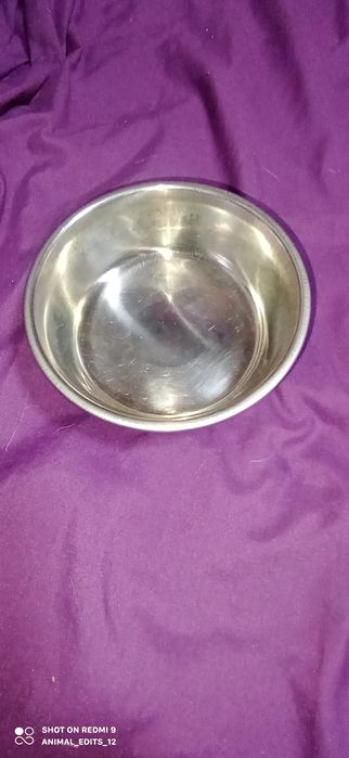 продам миску для собак мелких пород