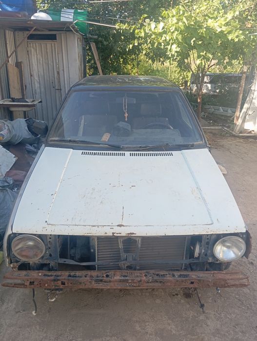 Продам машину Фольксваген гольф 2