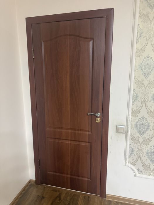 Продам межкомнатные двери