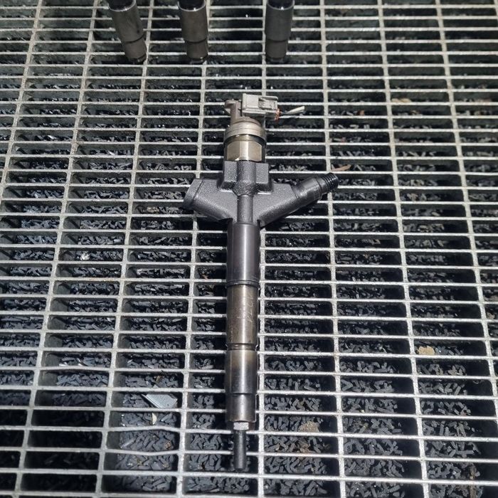 Injector Nissan Navara D40 Facelift 2.5 Diesel D40 2010 - 2015 190CP YD25DDTI Euro5 ...
