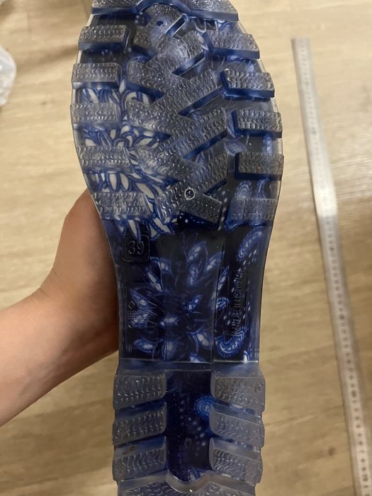 Резиновые сапоги - новые, 39 размер