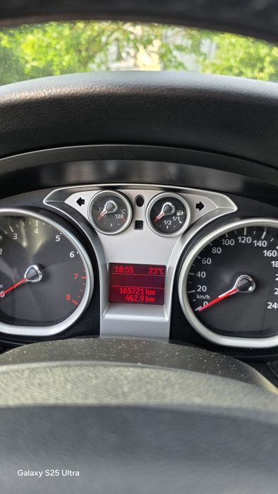 Ford focus 1.6 benzina