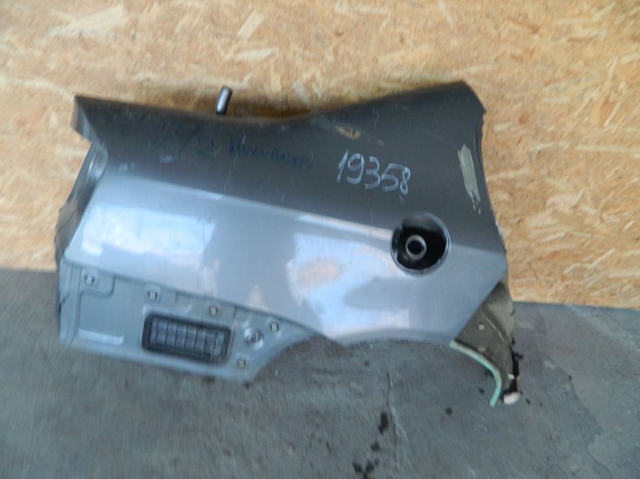 Aripa dreapta spate, VW Passat B6, 3C Berlina/Sedan, 2005, 2006, 2007, 2008, 2009, 2010.