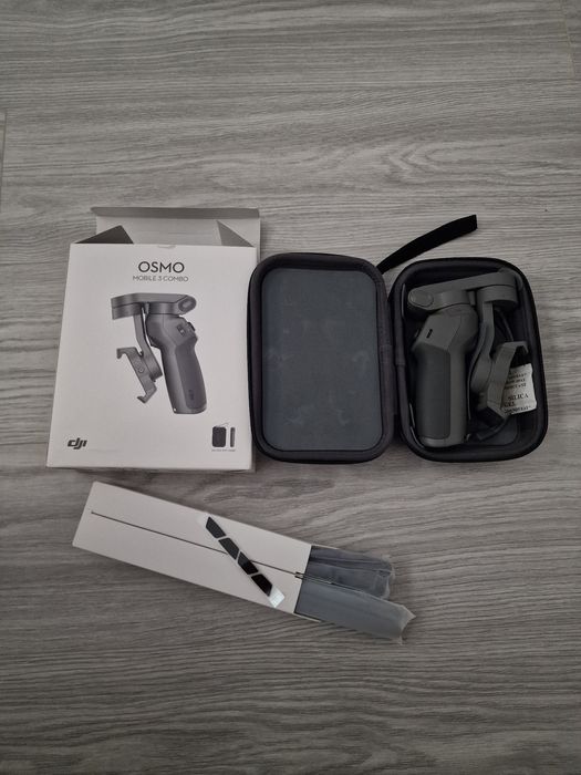 DJI Osmo Mobile 3 combo