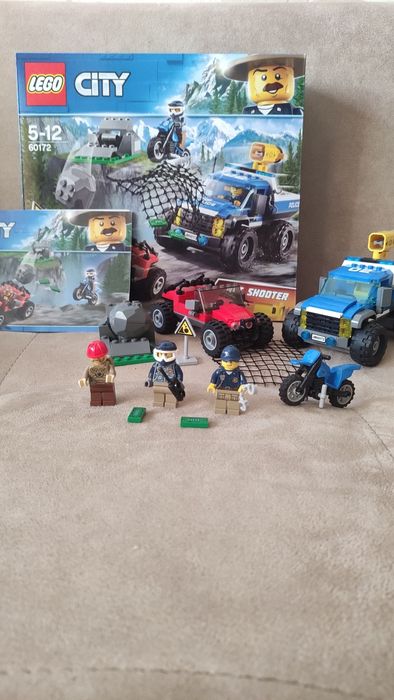 LEGO® City Police 60172 Състезание на пътя Бяла •