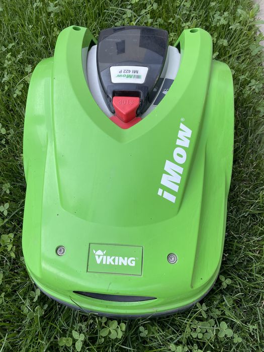 Vand robot tuns iarba profesional, Stihl Viking