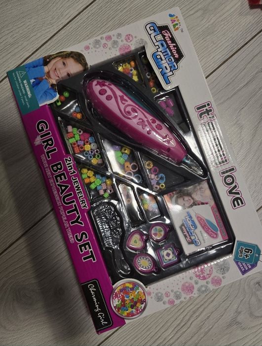 Продам игрушки цены от 1000тг