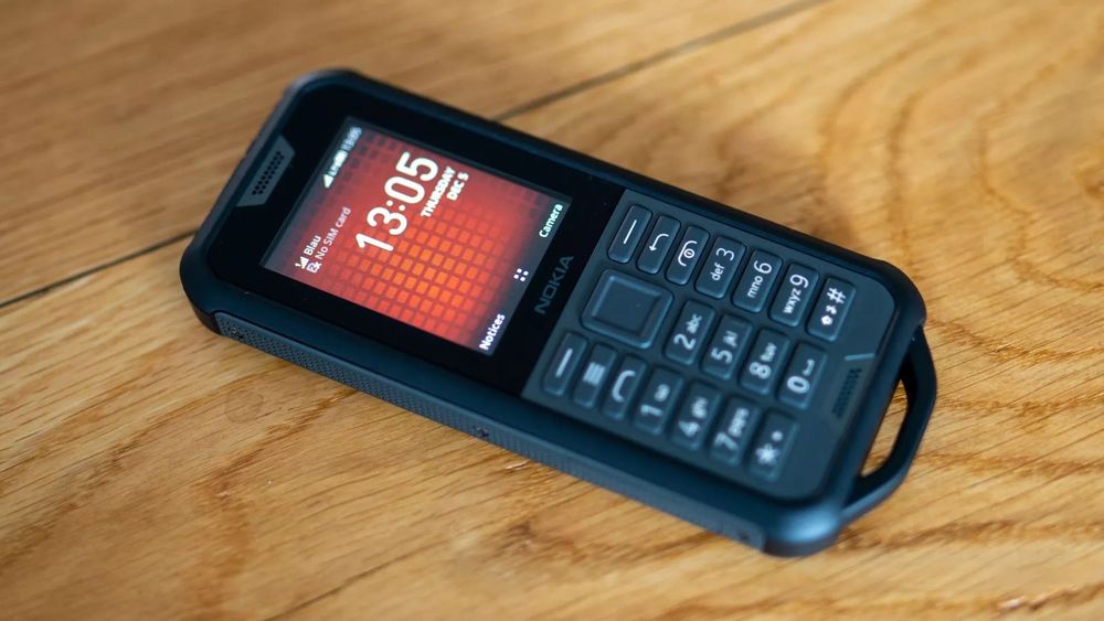 CA NOU • Nokia 800 Tough 4G • Certificare militară MIL-STD-810G • Telefon șantier • Telefon indestructibil