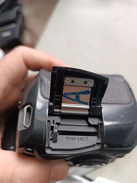 Canon 6d body.     Ishlashi zoʻr aybi yoq