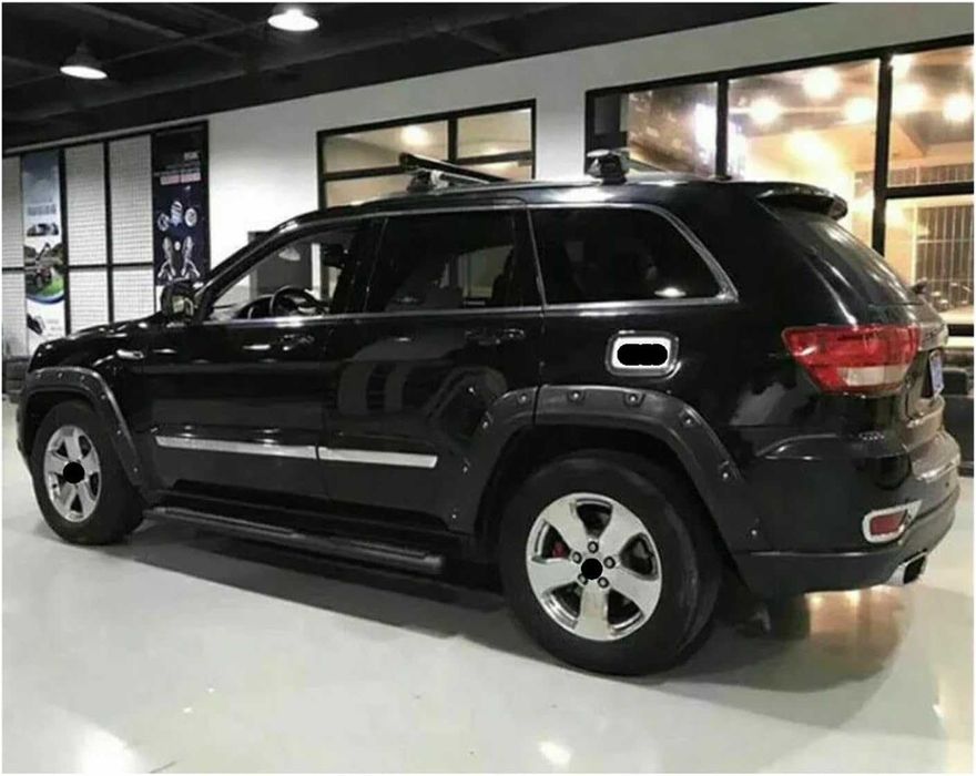 Overfendere aparatori noroi pentru Jeep Grand Cherokee 2011-2021 cu suruburi decorative