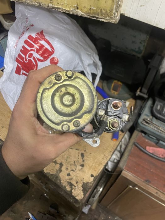 Продам стартер на мазду 626 gf