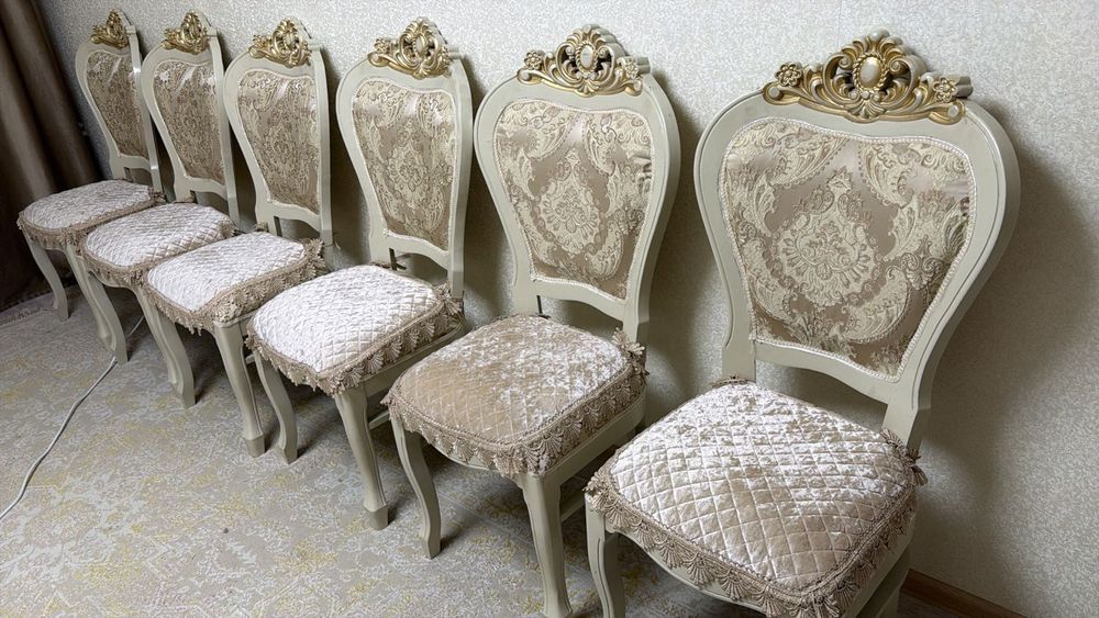 Стулья гостинные 6шт