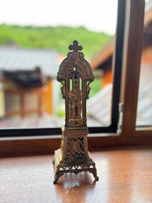 Statuetă cu Fecioara Maria și Pruncul Iisus/metal/foarte veche/h=30,2cm/G=780g.