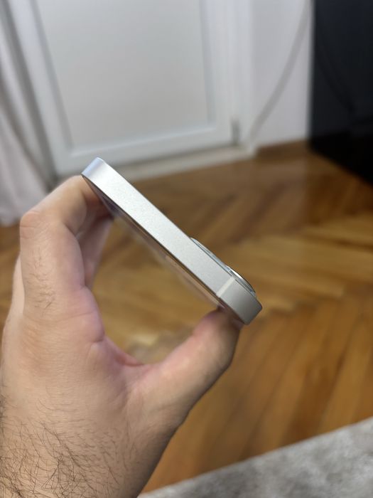 iPhone 13 Alb | 92% Baterie - IMPECABIL