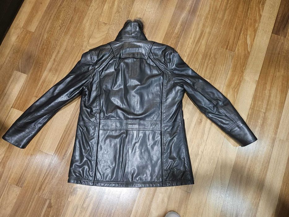 Geaca de piele si blana de nurca