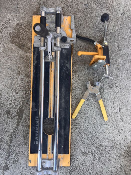 Продам ручной плиткорез (кафелерезка)