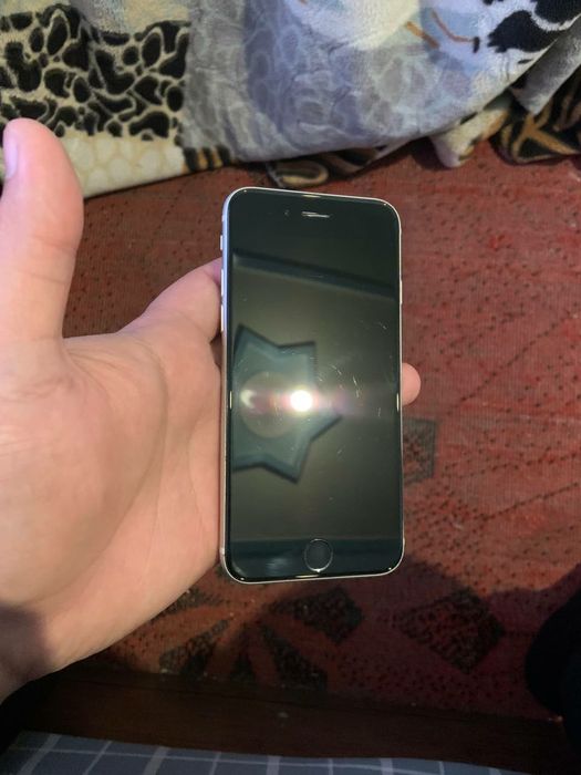 Iphone se 2020 64gb srochna