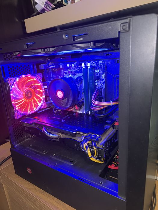 Pc gaming i7 7700 ram 16 gb , gtx 980 rog strix 4g 256 biti ssd 256