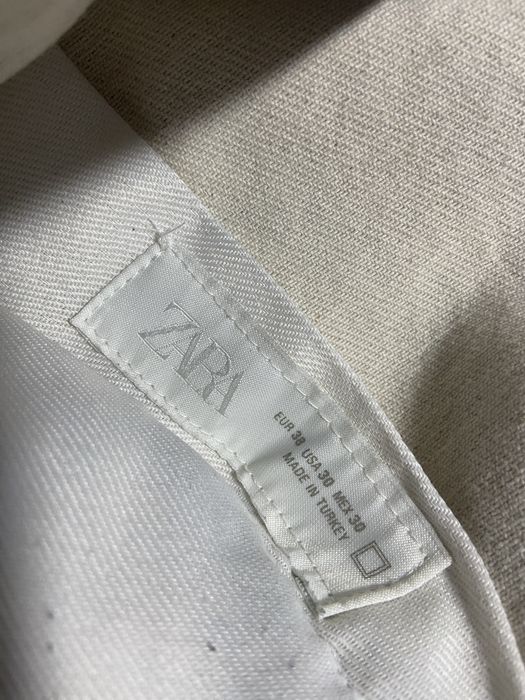 Blugi zara cu imprimeu