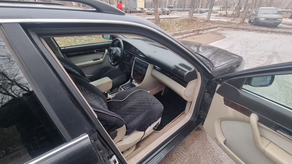 Продам Ауди А6 С4  quattro