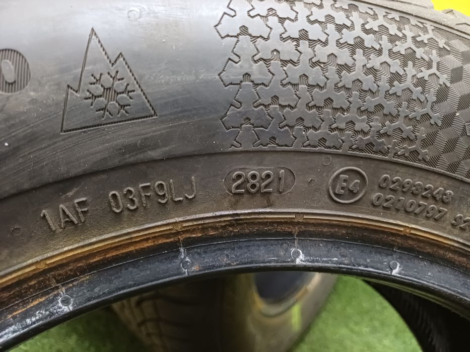 Шины 195/65 R15 Continental комплект.