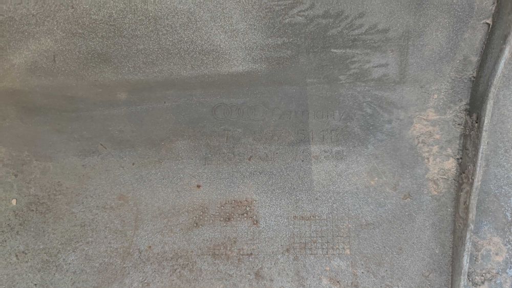 Задна броня с дифузьор Audi A5 8t S-line 8T0807511 Дизел/БЕНЗ 2.0 3.0