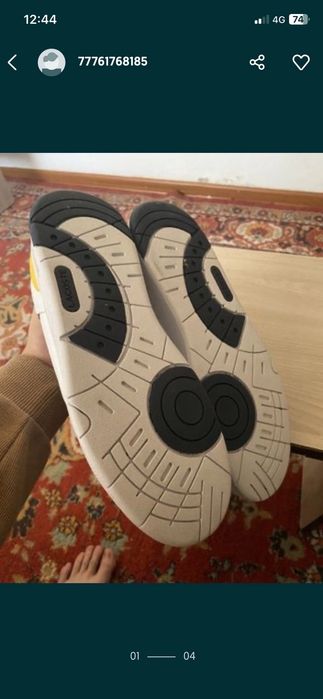 Срочно продам кроссовки лакоста