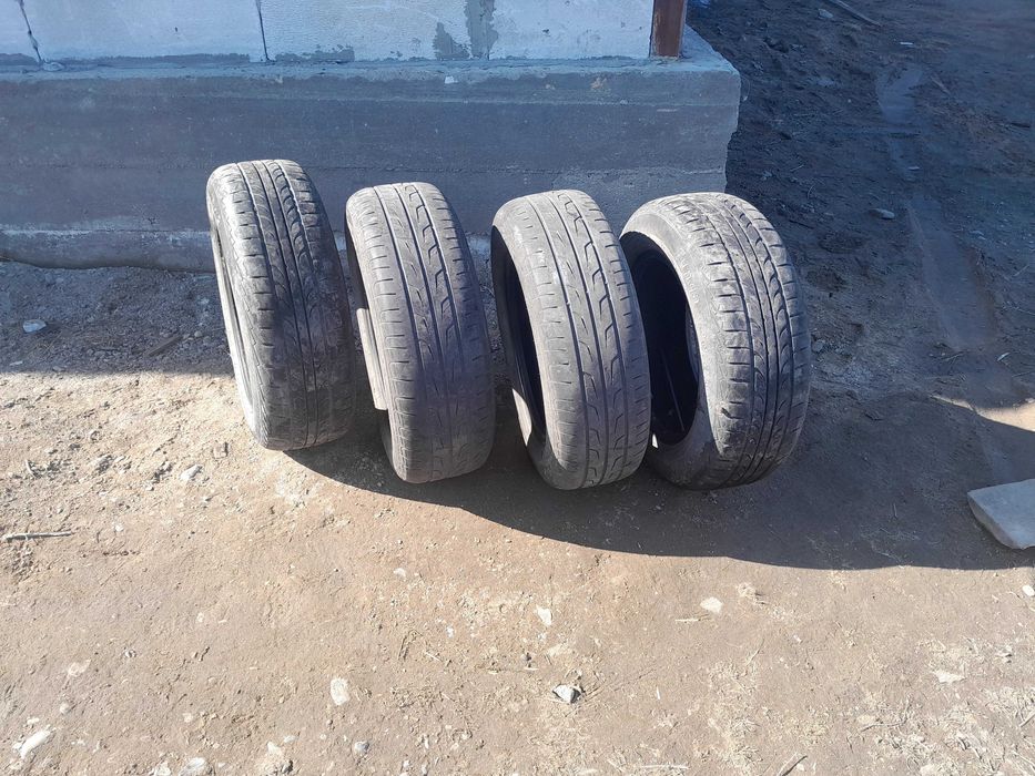 Продам шины летние. Состояние среднее