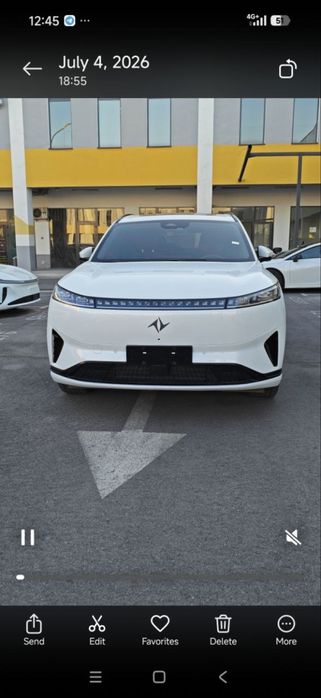 Dongfeng 008 gibrid ultra