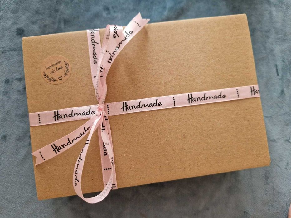 Калъф за книга – картина от плат