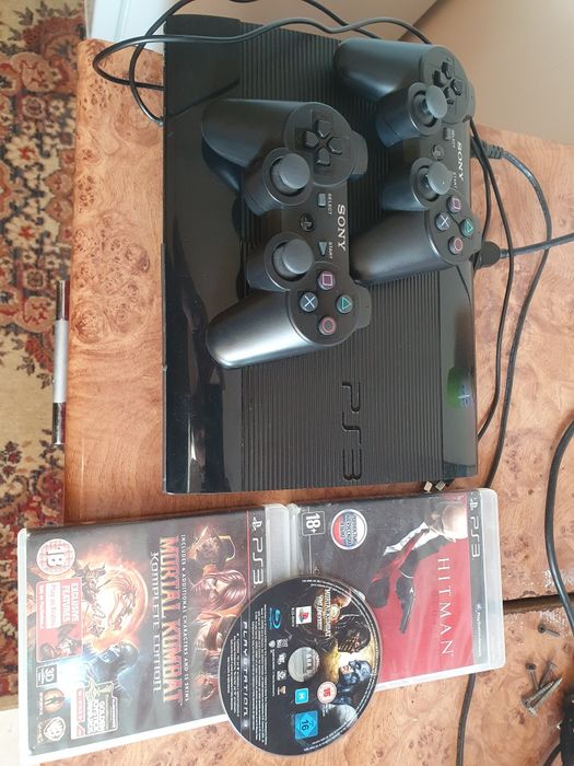 Продам SONY PS3.