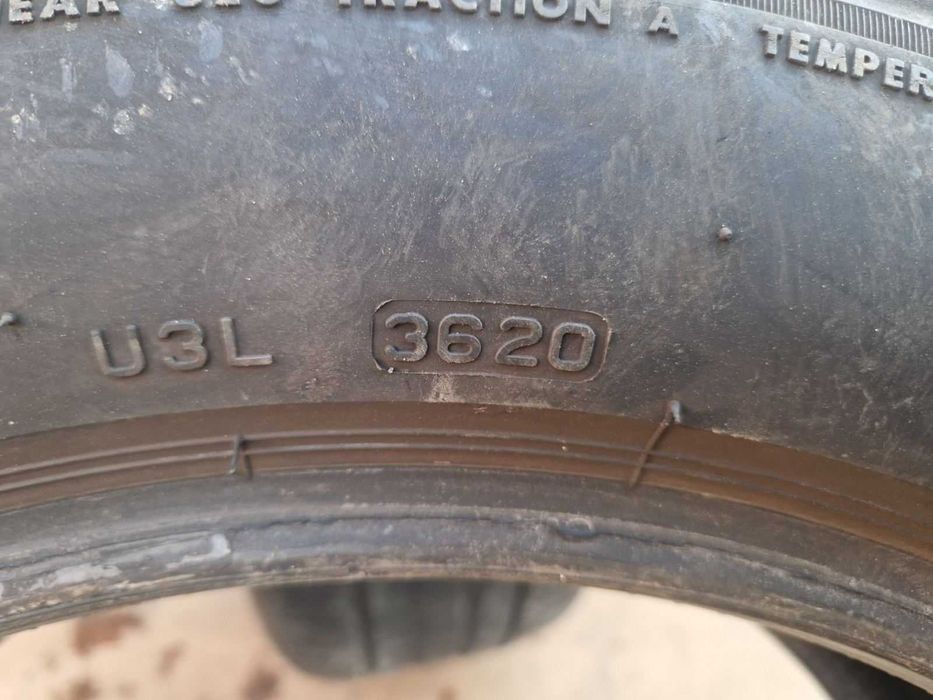 2 Bridgestone R17 225/55 Летни гуми  DOT3620