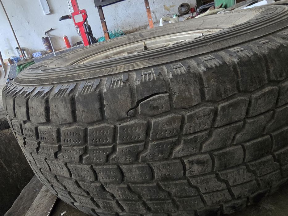 Продаю диски р15 на джип